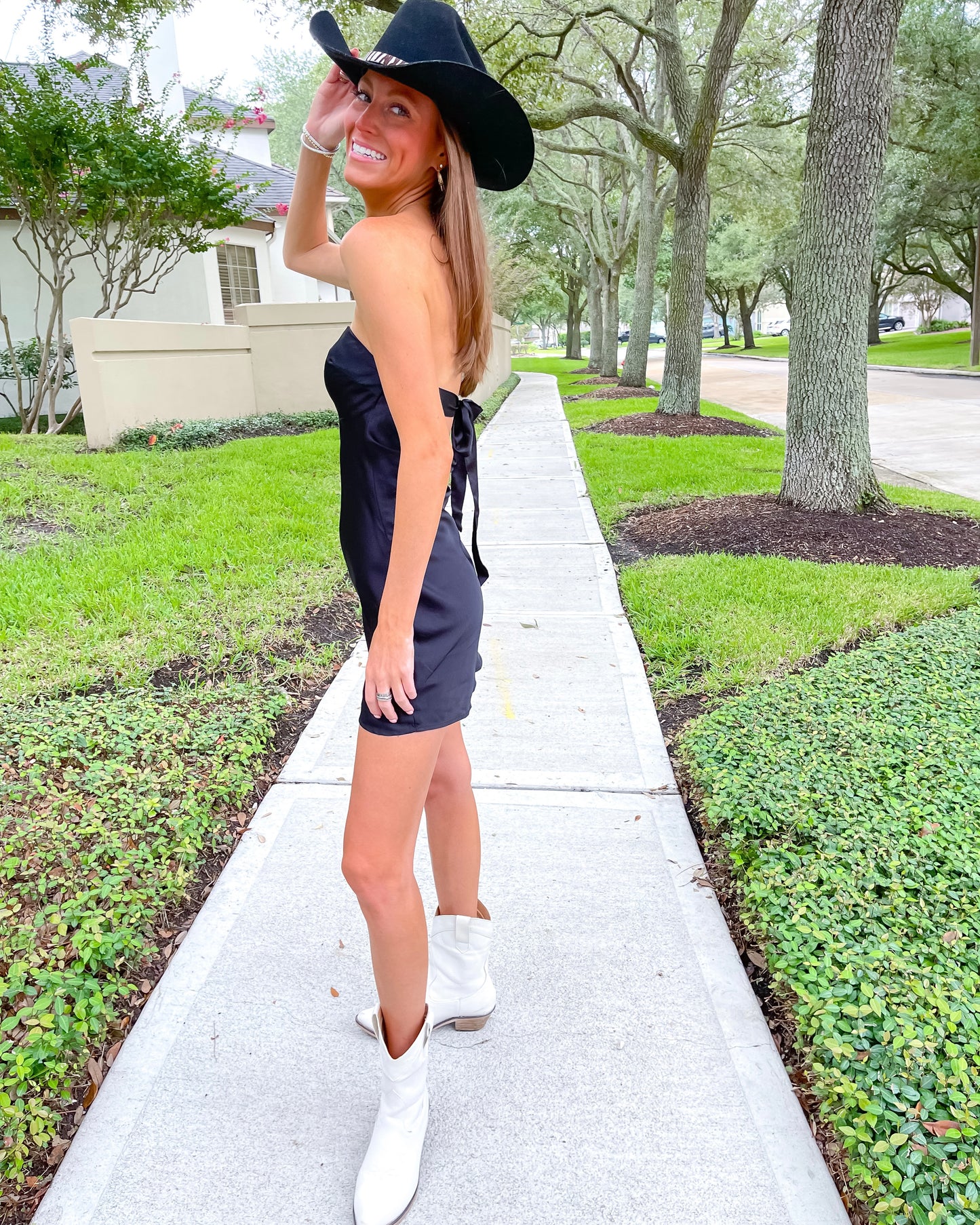 Bossy Black Bow Mini