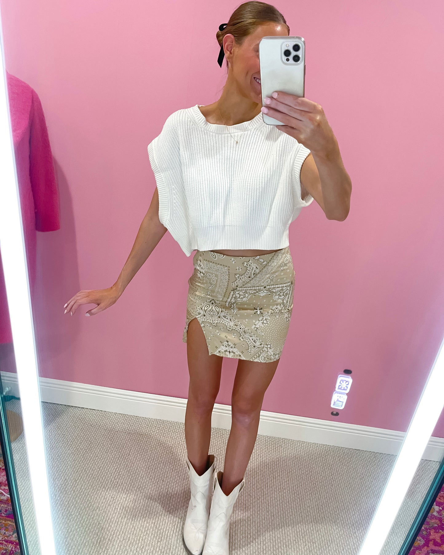 Ropin' Taupe Mini